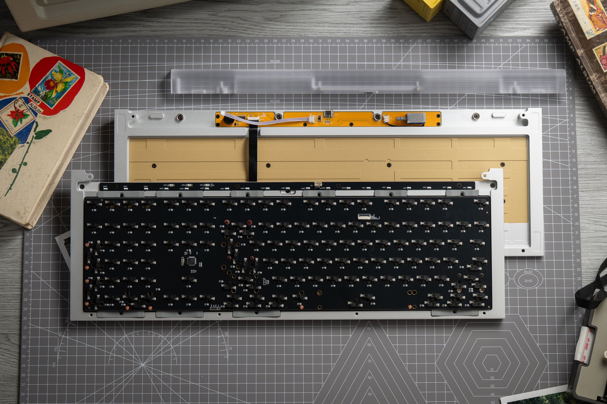 Class100 - Keyboard Kit (Group-Buy)