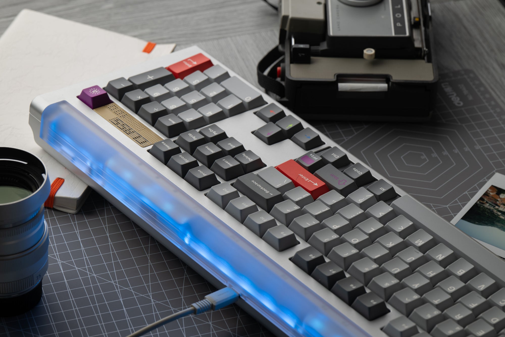 Class100 - Keyboard Kit (Group-Buy)