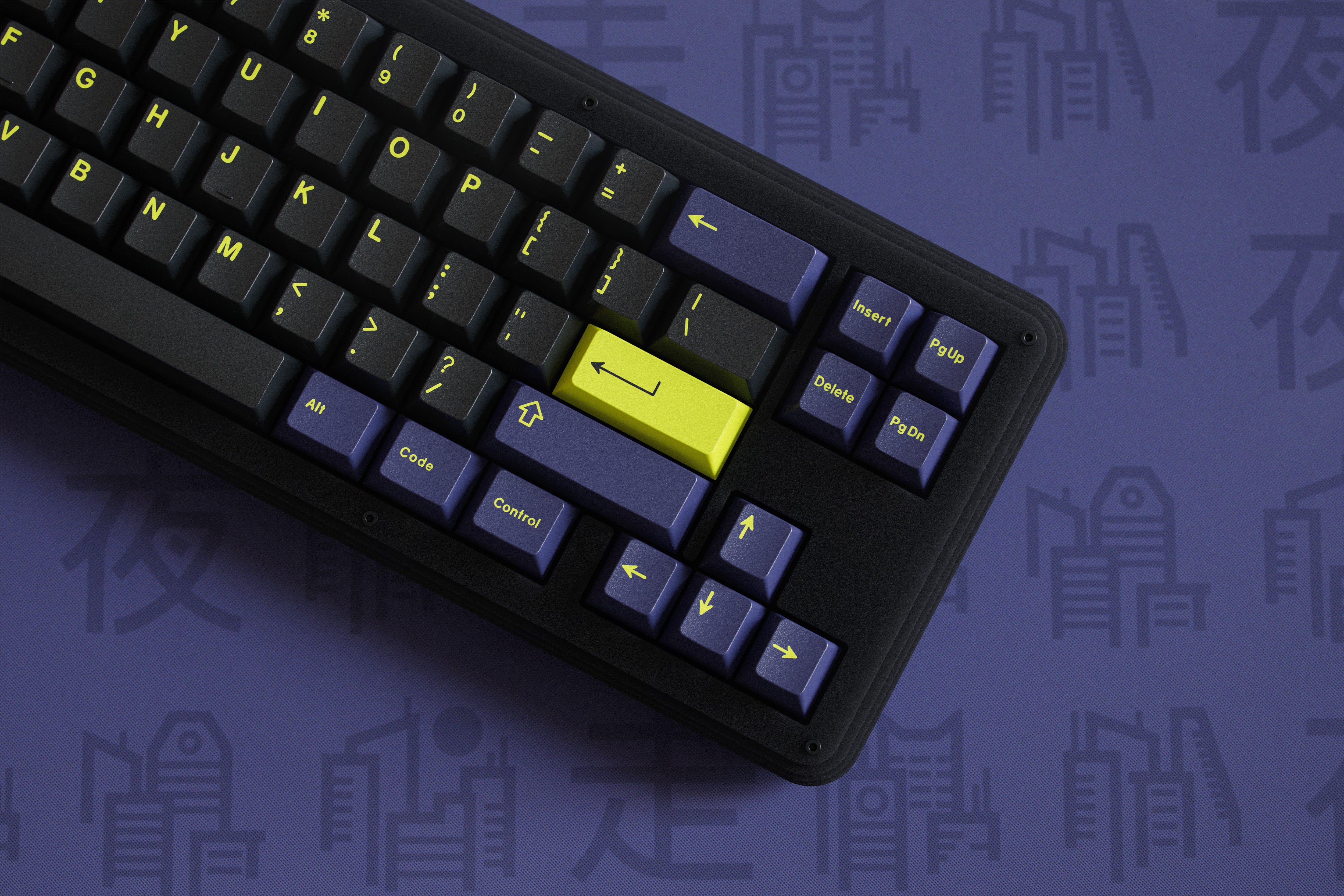 GMK Night Runner R2