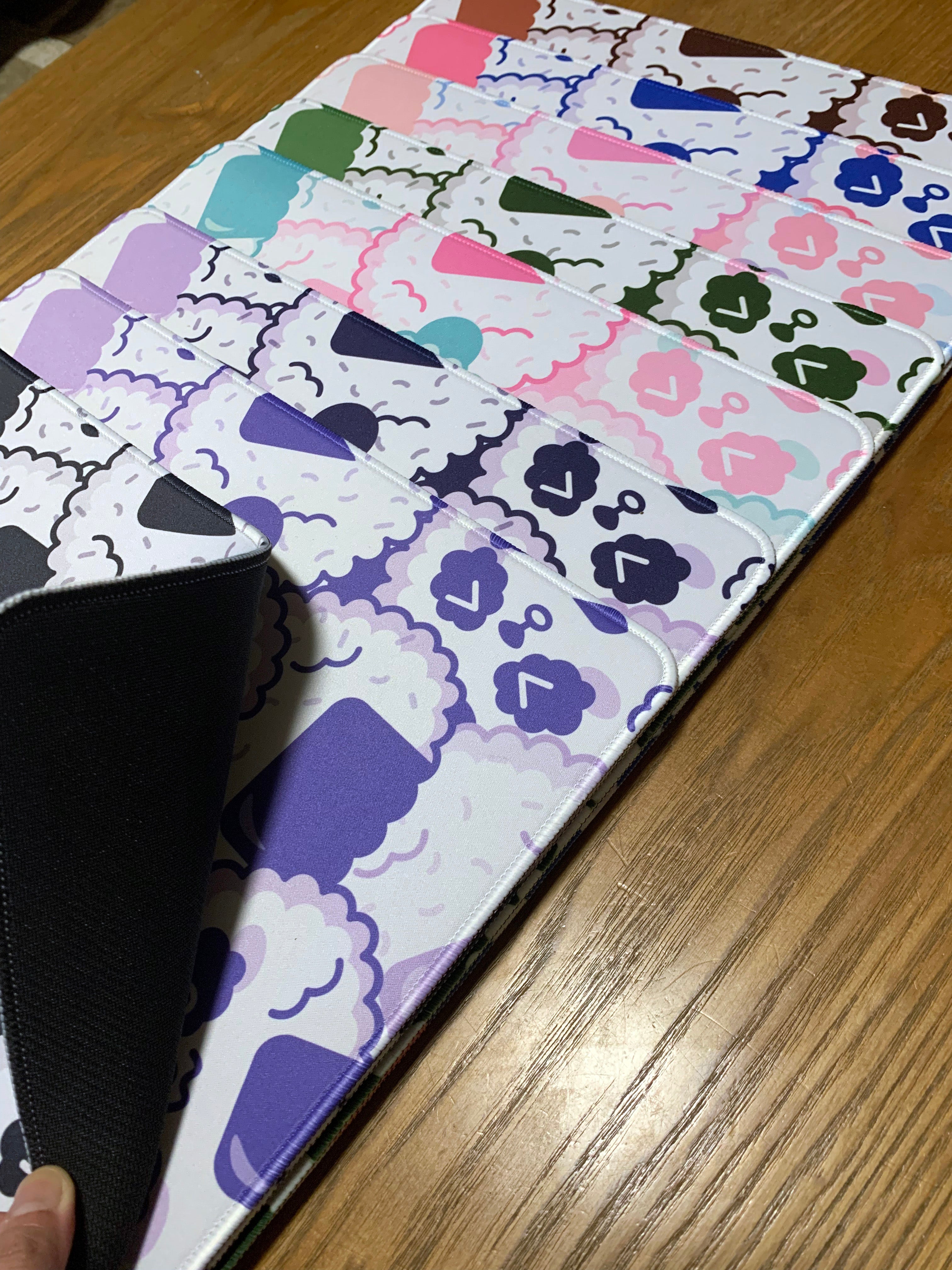 Nigirimeshi Deskmat