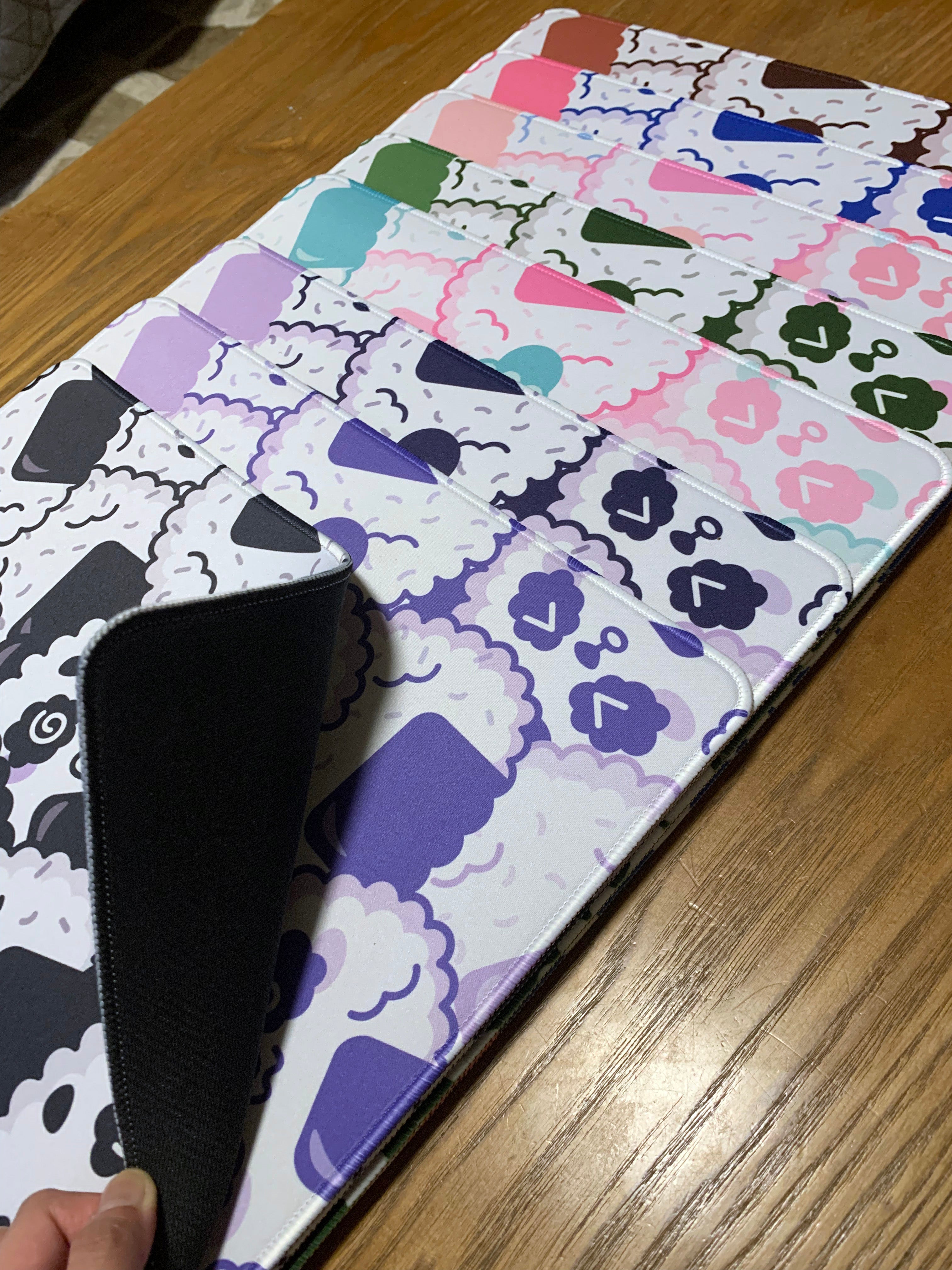 Nigirimeshi Deskmat