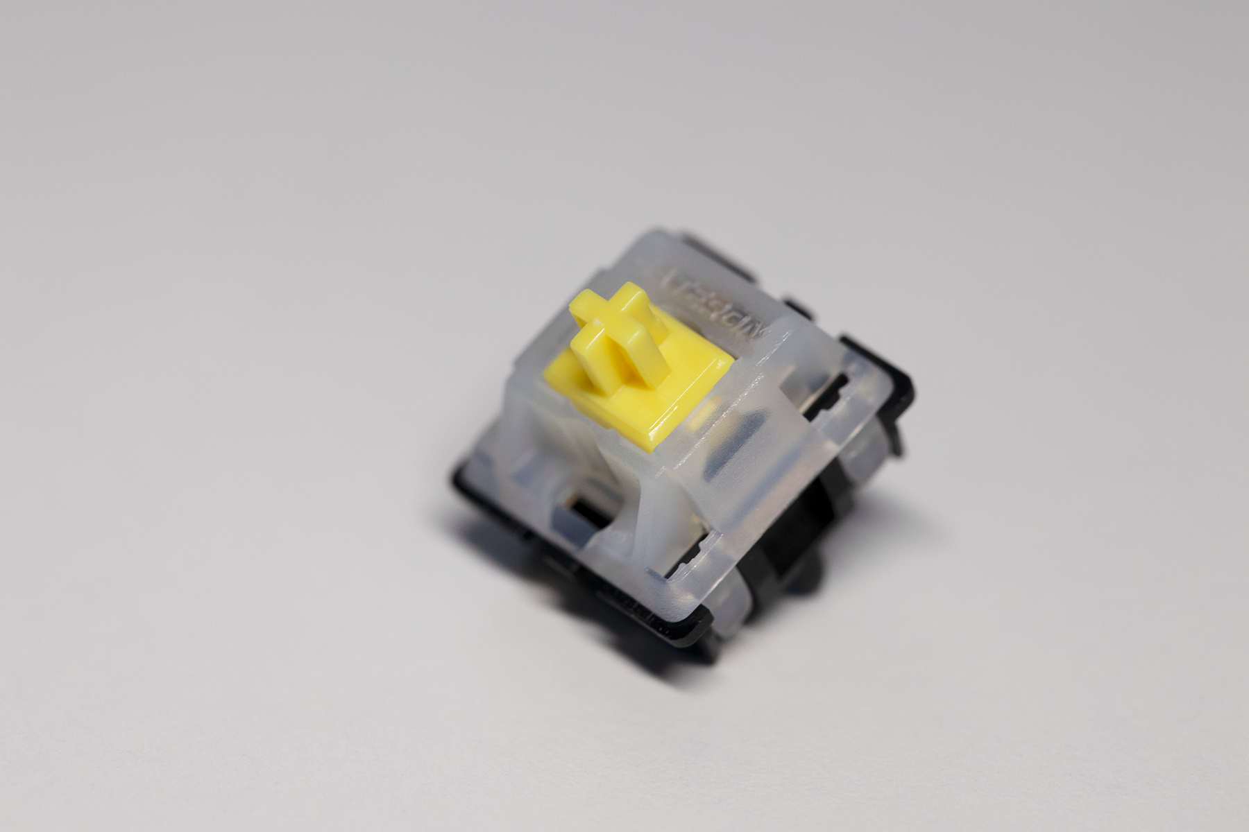 Gateron Milky Yellow Switches (X10)